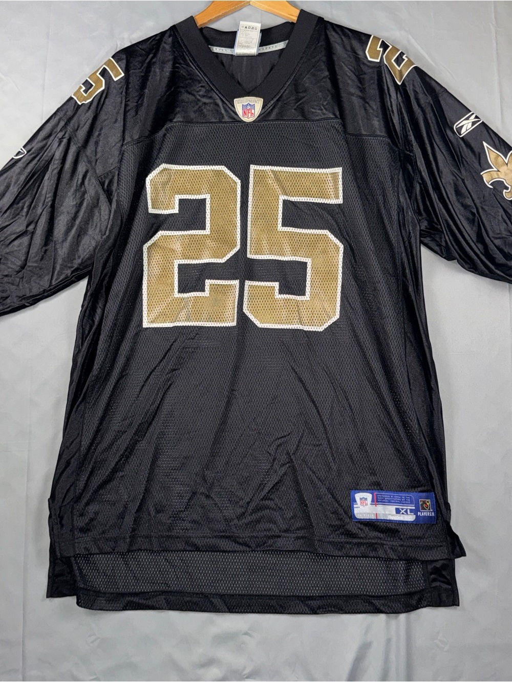 New Orleans Saints Jersey Mens XL Black NFL Football Reebok Bush 25 Shirt